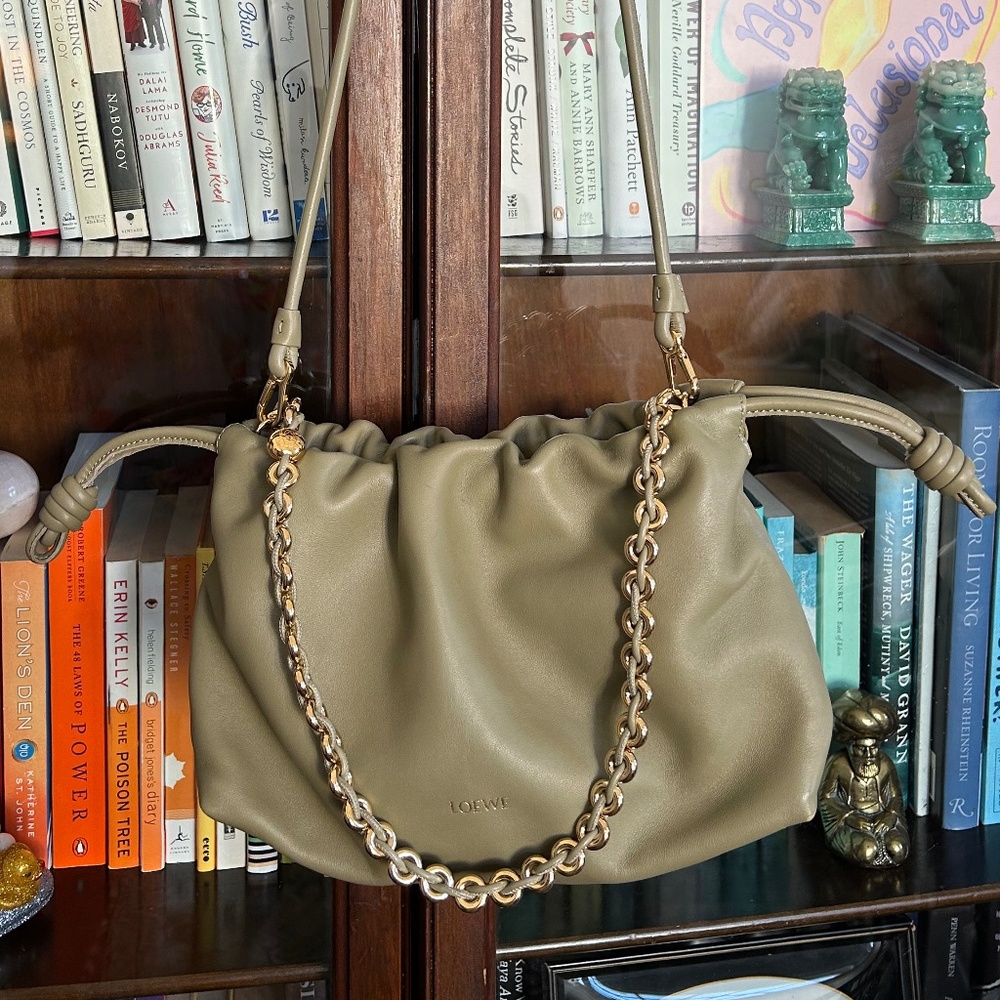 LOEWE Medium Flamenco Chain Shoulder Bag Eucalyptus Green